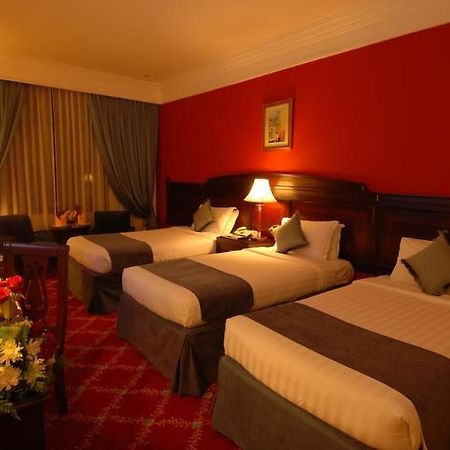 Al Haram Hotel- By Al Rawda Medina Bagian luar foto