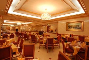 Al Haram Hotel- By Al Rawda Medina Bagian luar foto